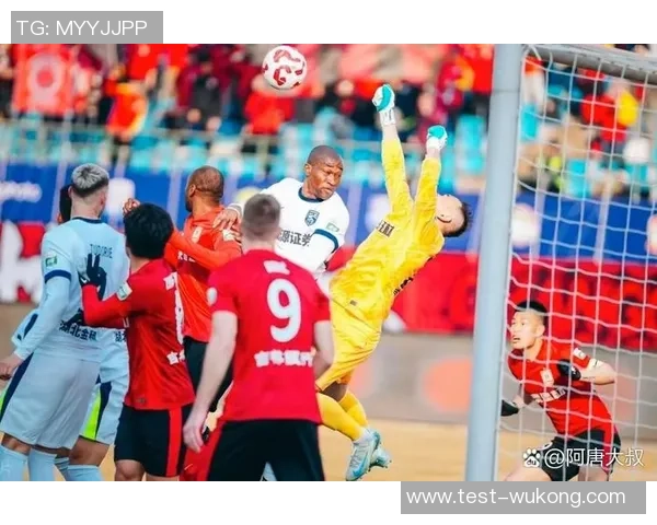 激情对决桌式足球比赛精彩瞬间回顾与战术分析 激情对决桌式足球比赛精彩瞬间回顾与战术分析