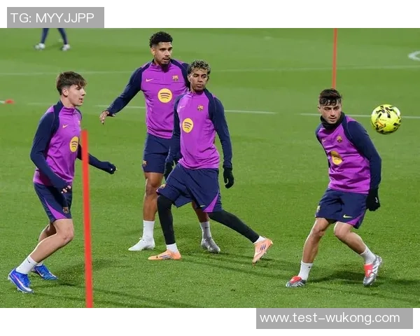 美国职业足球公开赛的魅力与挑战：探索足球文化与运动员成长之路